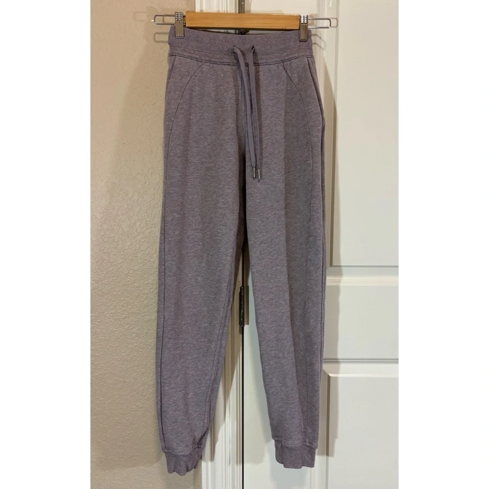 Lululemon Scuba Joggers Size 2 Heathered Violet Verbena